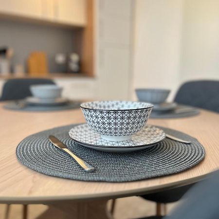 Ruhige Lage, Gute Anbindung, Frisch Renoviert Apartment Fellbach Exterior foto