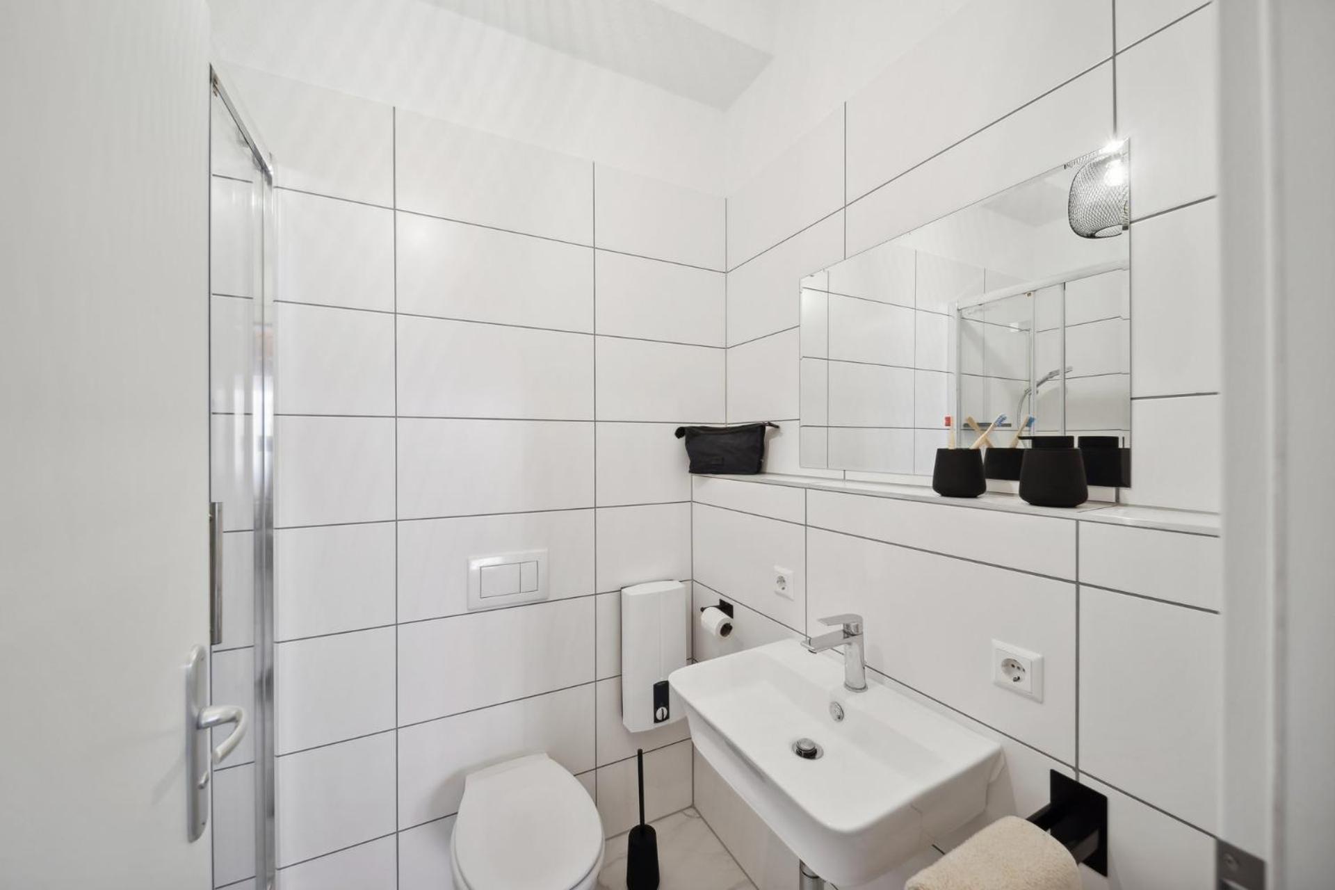 Ruhige Lage, Gute Anbindung, Frisch Renoviert Apartment Fellbach Exterior foto