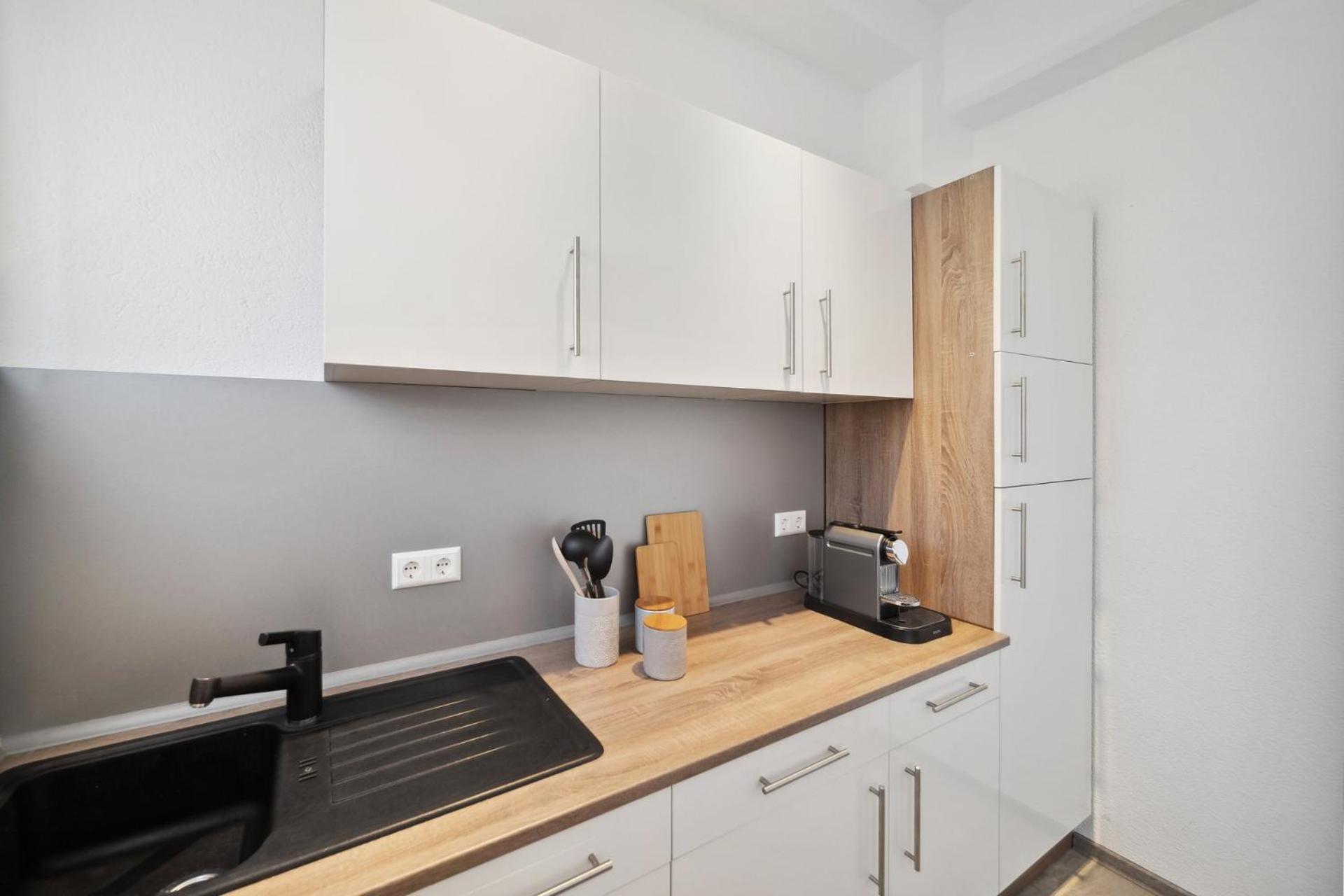 Ruhige Lage, Gute Anbindung, Frisch Renoviert Apartment Fellbach Exterior foto